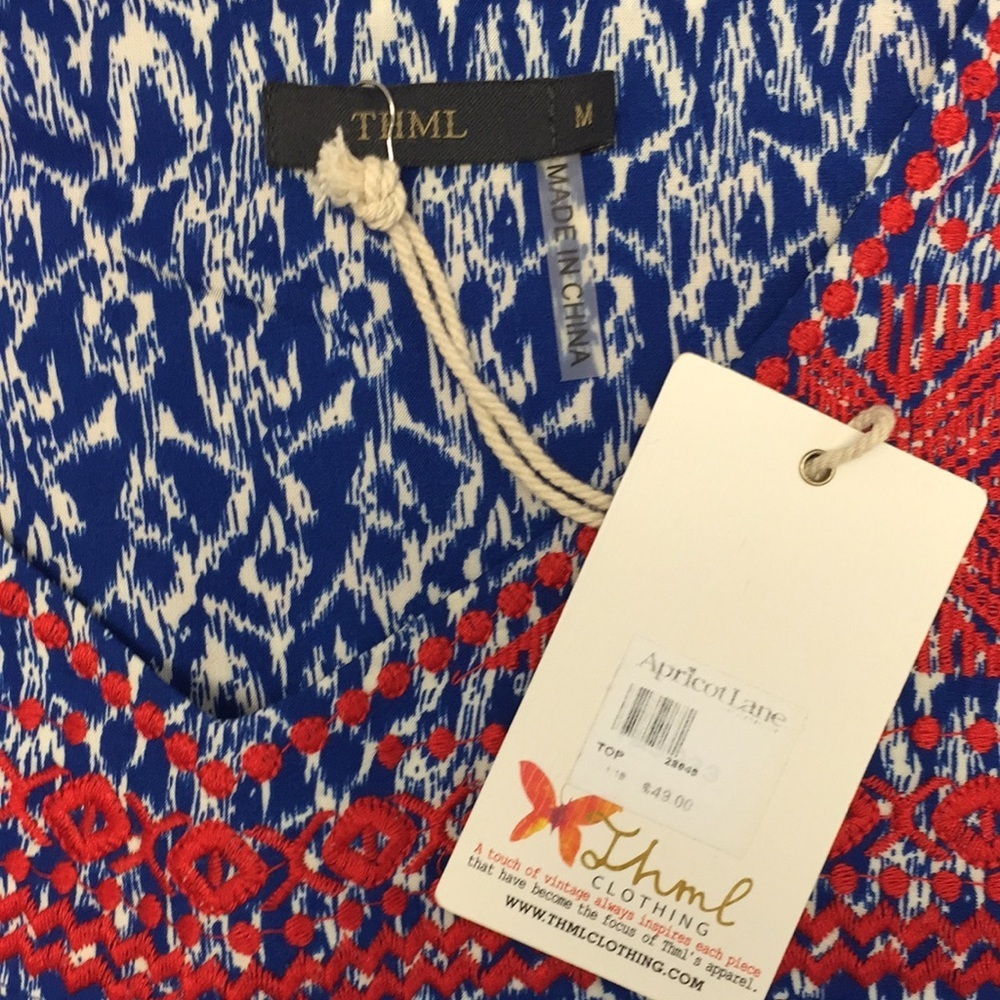 NWT! THML Embroidered Top - Picture 3 of 8